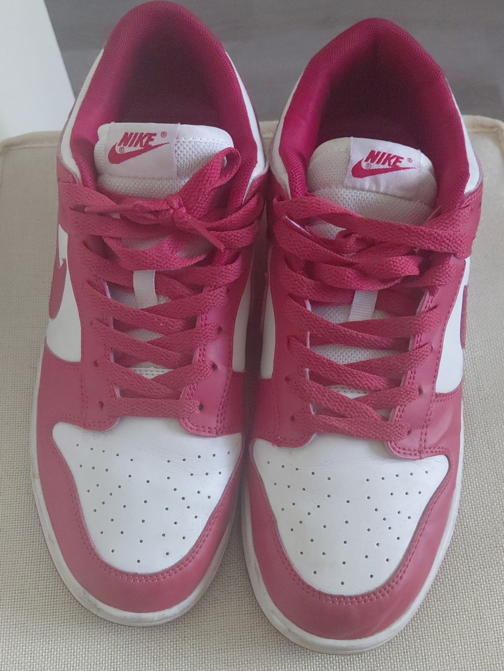 Nike Men Low-Top Sneakers - White & Red